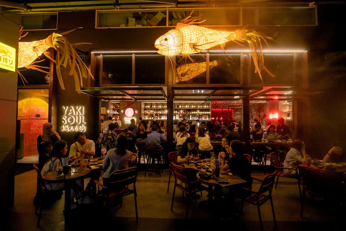 Atmosphere at Yaki Soul 16